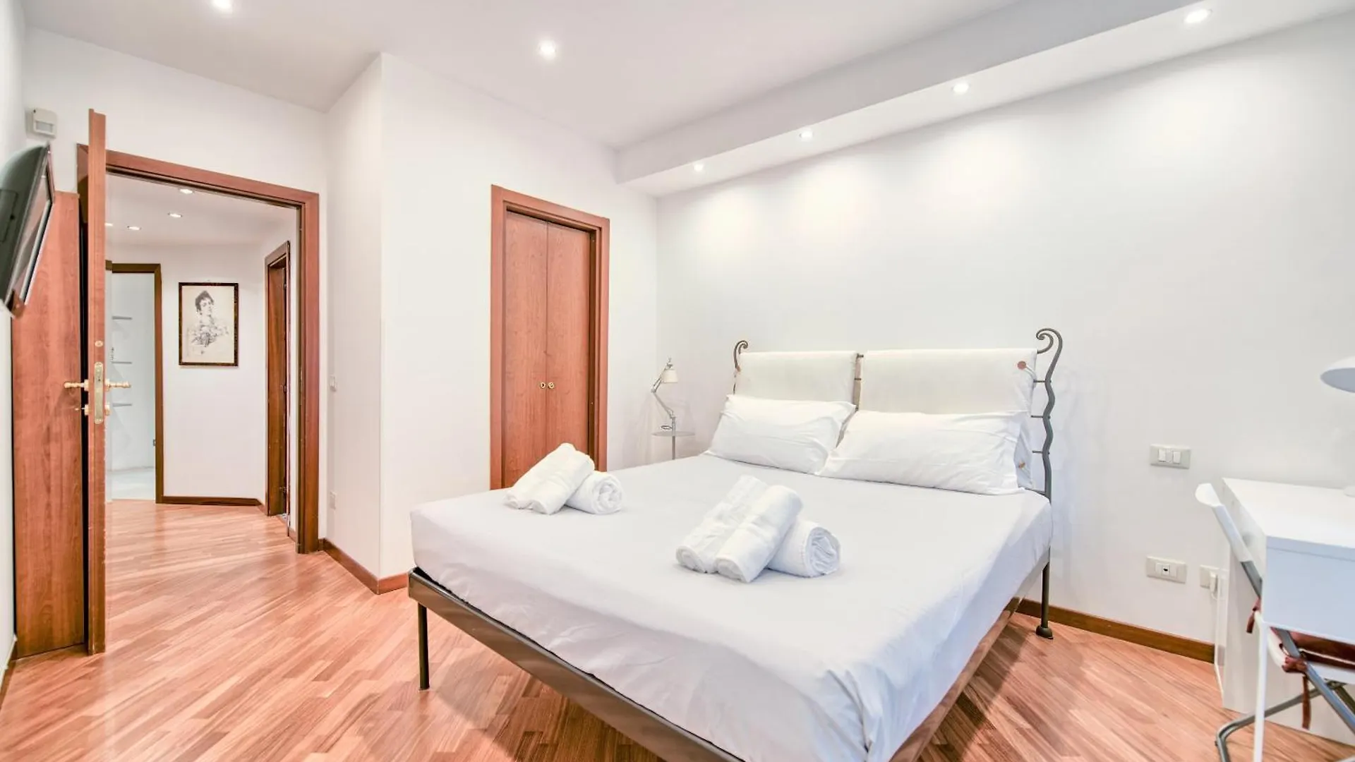 La Corte Di Cesare - Appartamento Via Garbasso Rome Apartment