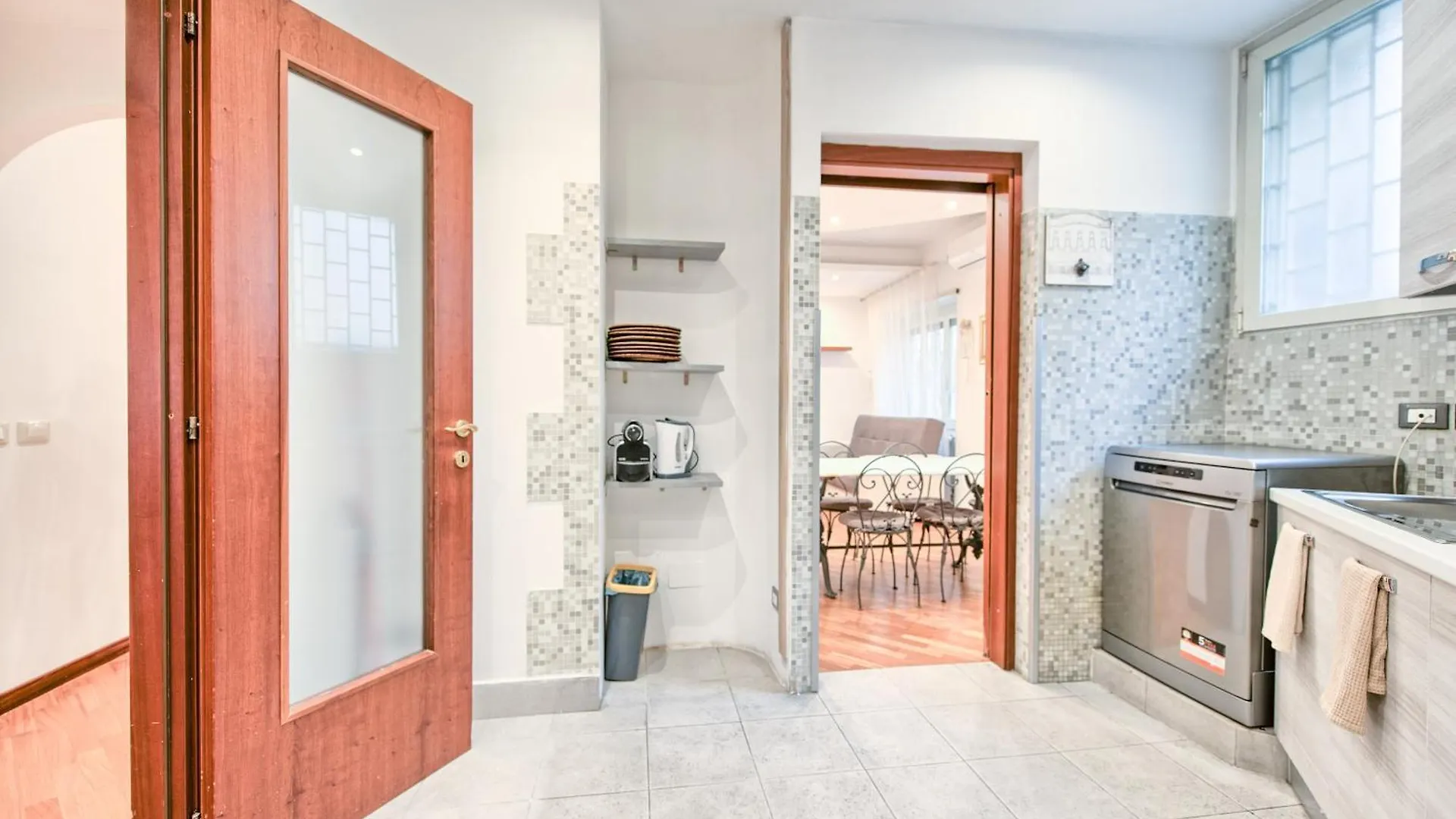 Apartment La Corte Di Cesare - Appartamento Via Garbasso Rome
